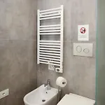 Elegante E Luminoso In Zona Navigli Apartman *